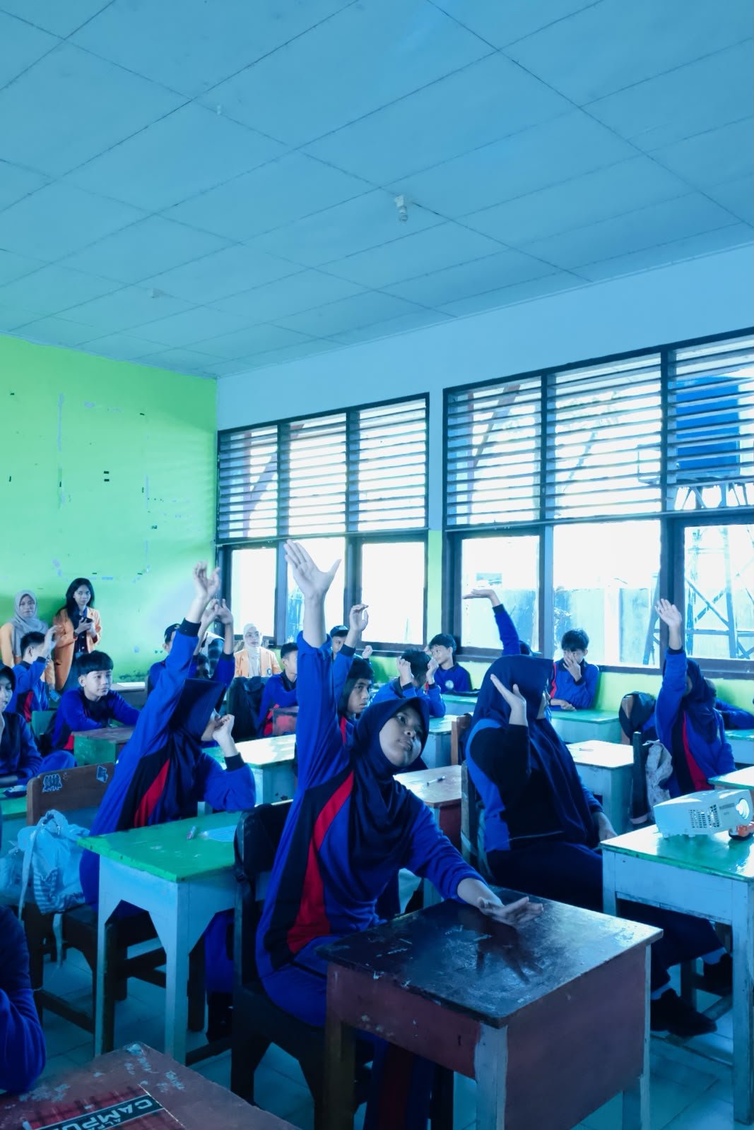 Goes to School SMP Negeri 14 Kendari — Foto 4