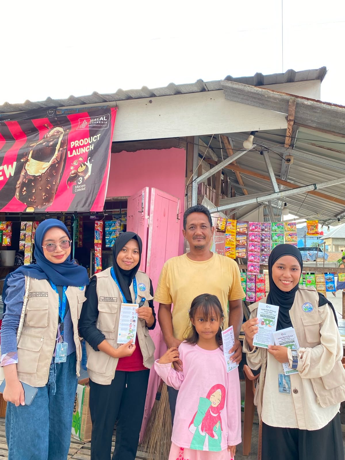 Edukasi Pengelolaan Obat Rumah Tangga — Foto 3