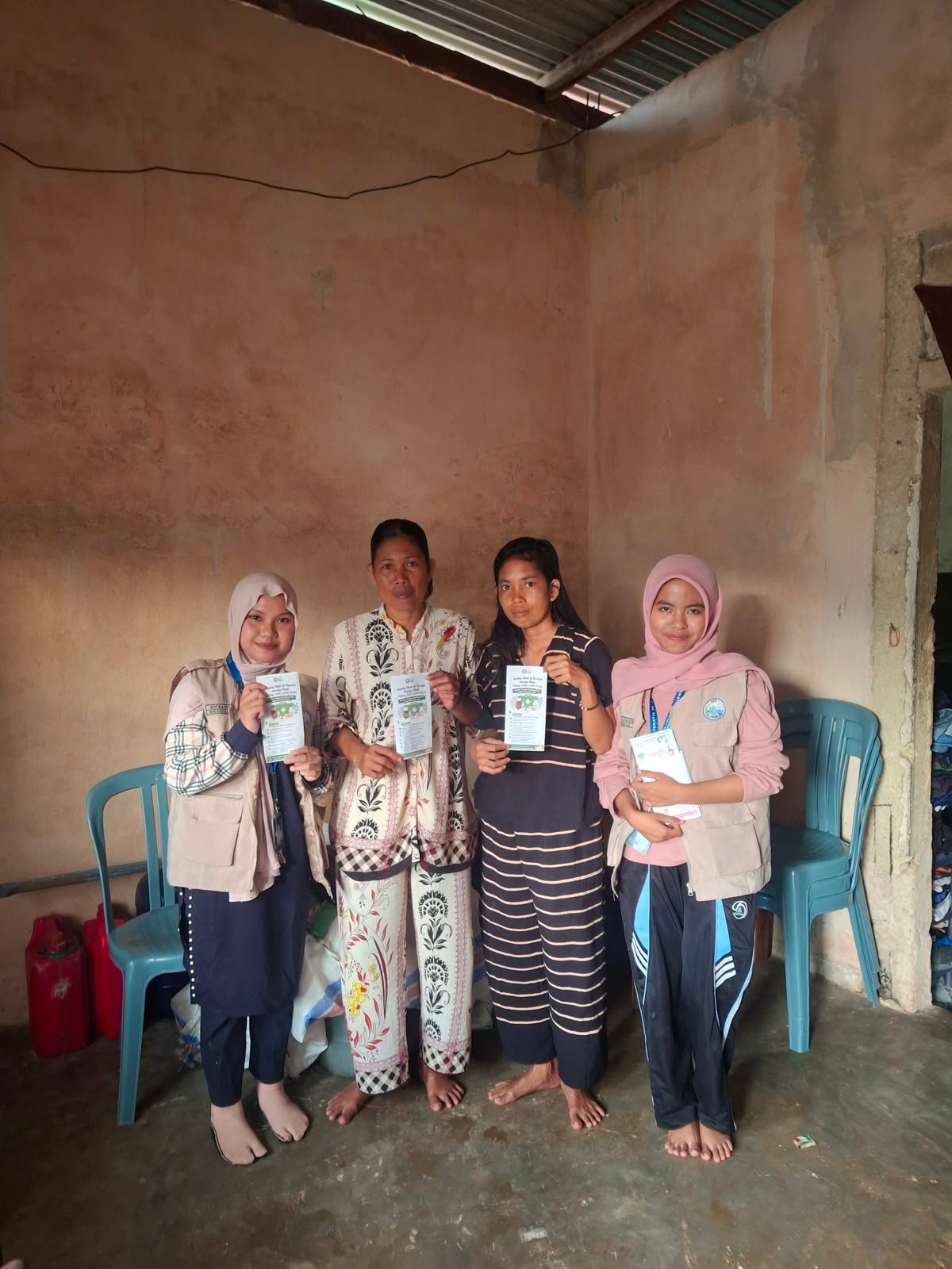 Edukasi Pengelolaan Obat Rumah Tangga — Foto 6